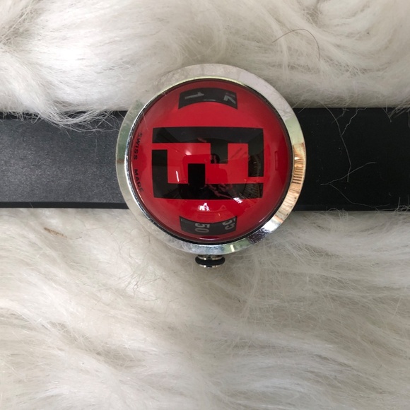 Designer Fendi Bussola Bubble Watch 7.5" 8010G Swiss Made Silicon Stra - Picture 5 of 11